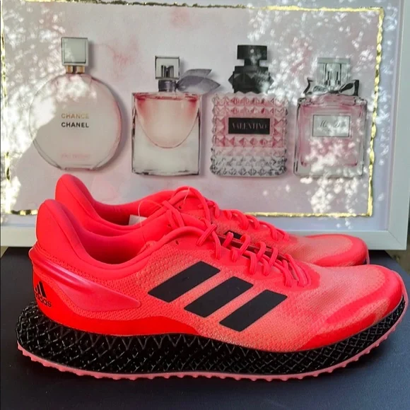 Adidas MEN Neon Pink and Black Sneaker SIZE 9 NWT - Picture 3 of 4